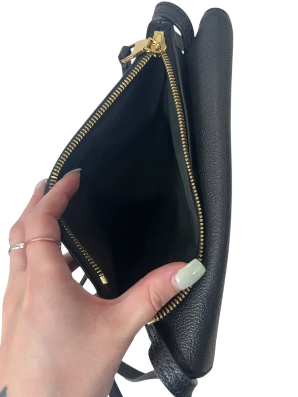$1440 Louis Vuitton Black Embossed Empreinte Twice Leather Crossbody Bag - Picture 9 of 12